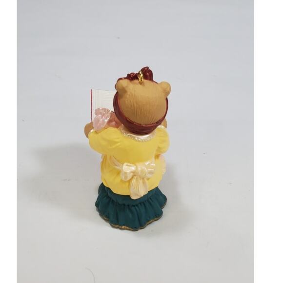 Hallmark Keepsake Ornament The Bearingers Mama Bearinger 1993 Christmas Tree - Picture 4 of 7